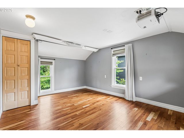 724 Se 27TH Ave, Portland, OR 97214