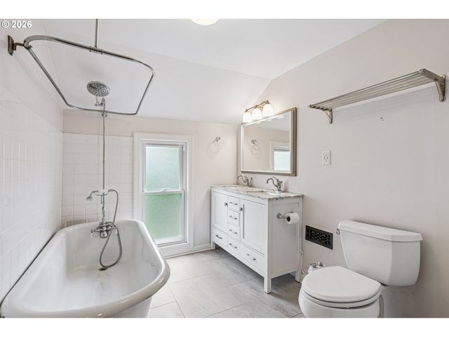 724 Se 27TH Ave, Portland, OR 97214