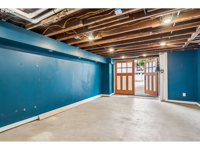 724 Se 27TH Ave, Portland, OR 97214