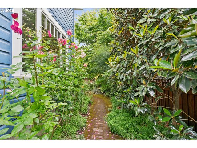 724 Se 27TH Ave, Portland, OR 97214