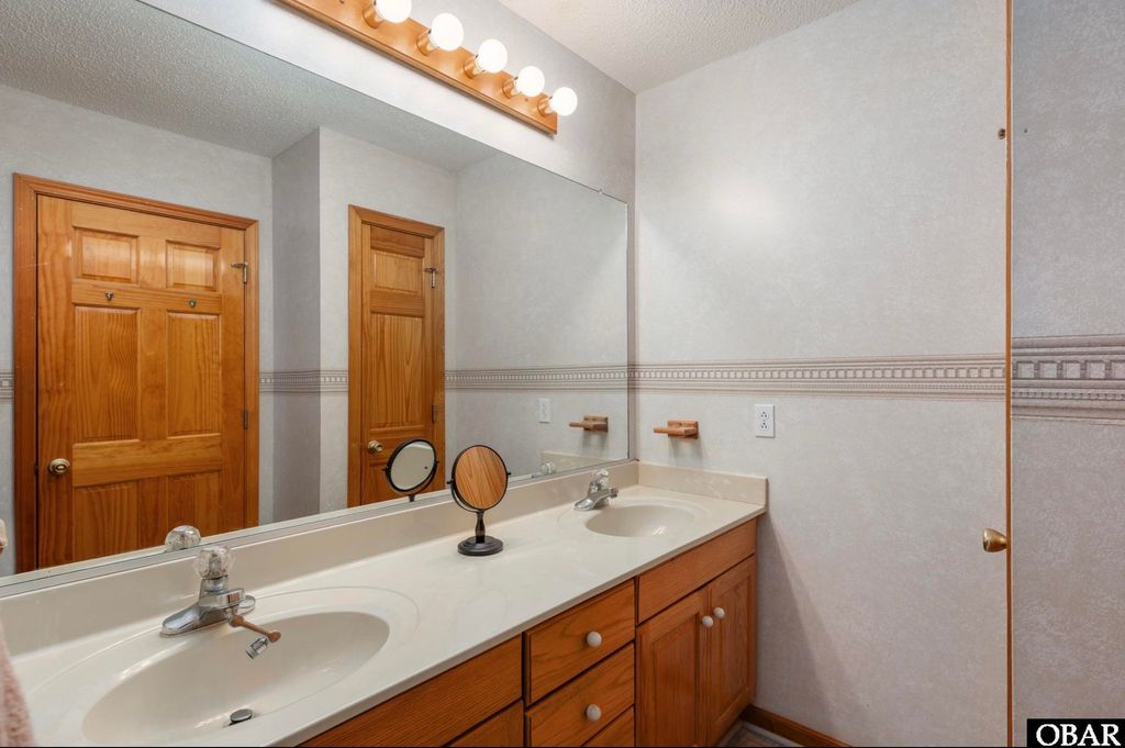 Image 28 of property listing at 117 Pudding Pan Lane Lot 207, Southern Shores, NC 27949