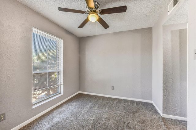 1516 Bay Area Boulevard F16, Houston, TX 77058