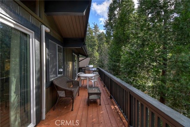 744 Bergschrund, Crestline, CA 92325
