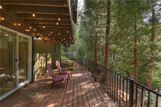 744 Bergschrund, Crestline, CA 92325