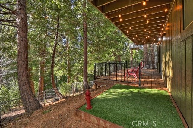 744 Bergschrund, Crestline, CA 92325