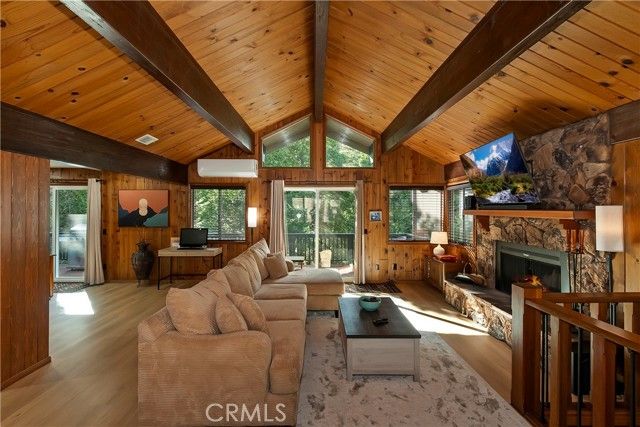 744 Bergschrund, Crestline, CA 92325