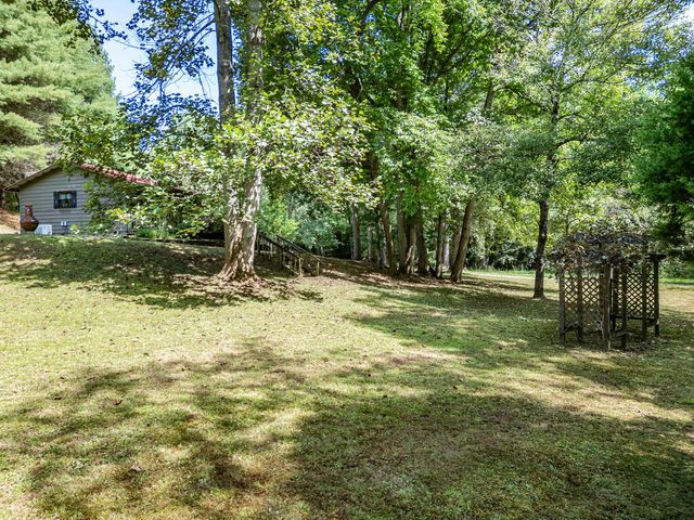 372 Hunter Ridge, Murphy, NC 28906