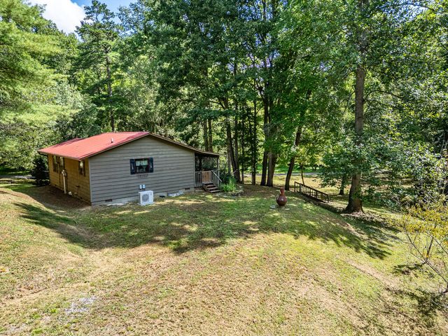 372 Hunter Ridge, Murphy, NC 28906