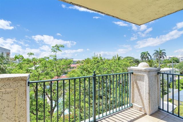 9 NE 20th Avenue 403, Deerfield Beach, FL 33441