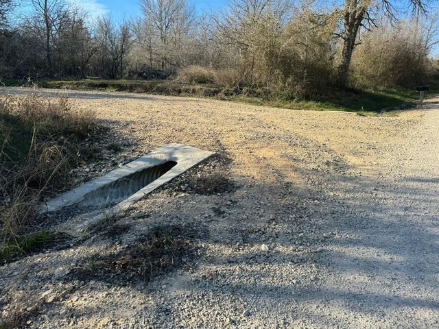 8405 Taylorsville RD, Dale, TX 78616