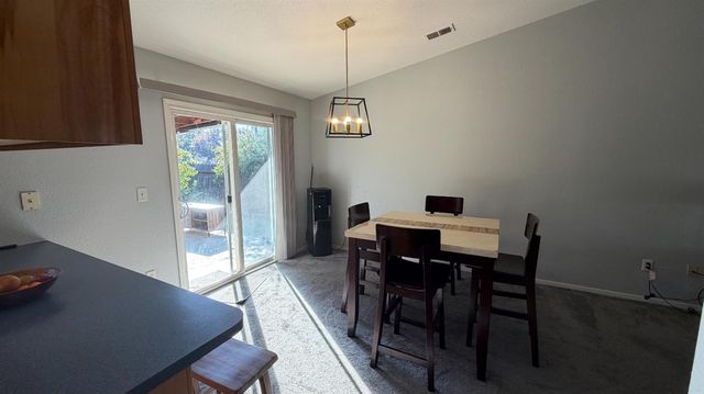 12 E San Clemente Dr, Merced, CA 95341