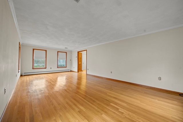 15 Valdora Drive, Stoneham, MA 02180