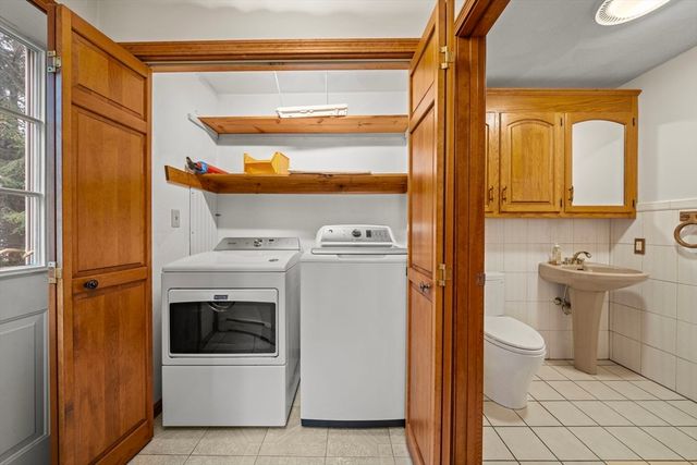 15 Valdora Drive, Stoneham, MA 02180