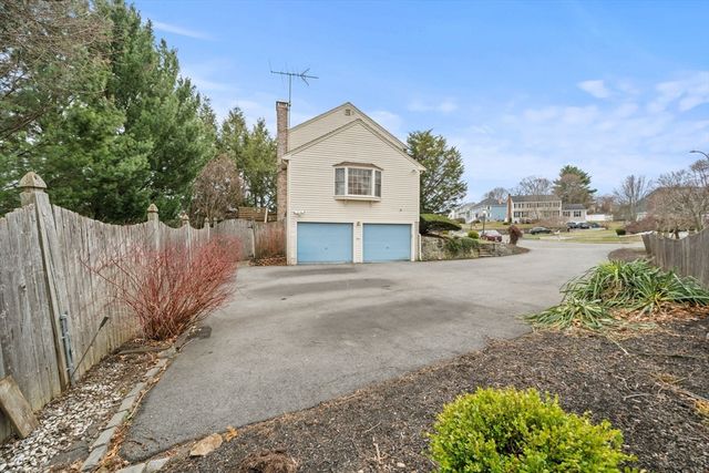 15 Valdora Drive, Stoneham, MA 02180