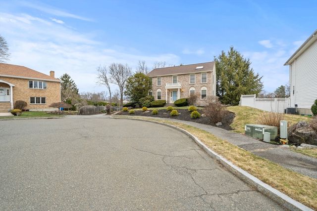 15 Valdora Drive, Stoneham, MA 02180