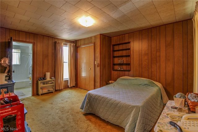 210 E Montgomery Street, Marietta, OH 45750