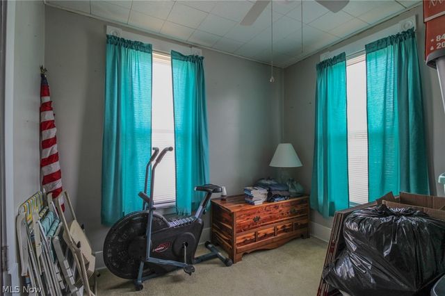 210 E Montgomery Street, Marietta, OH 45750