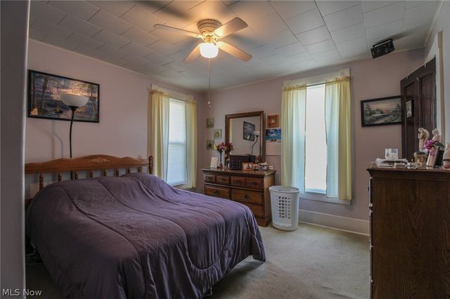 210 E Montgomery Street, Marietta, OH 45750