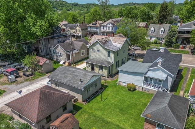 210 E Montgomery Street, Marietta, OH 45750