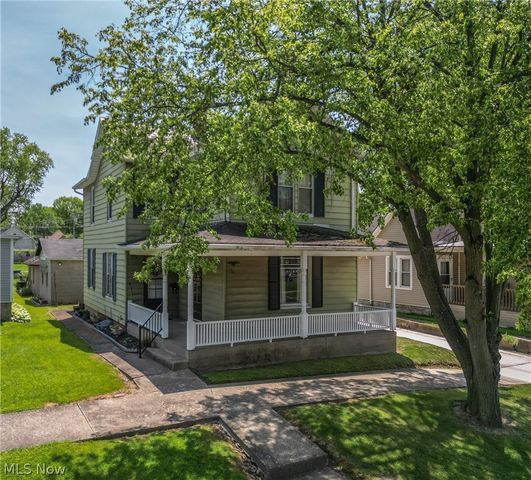 210 E Montgomery Street, Marietta, OH 45750