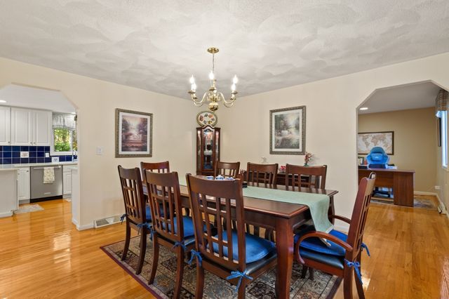15 Condor Rd, Sharon, MA 02067