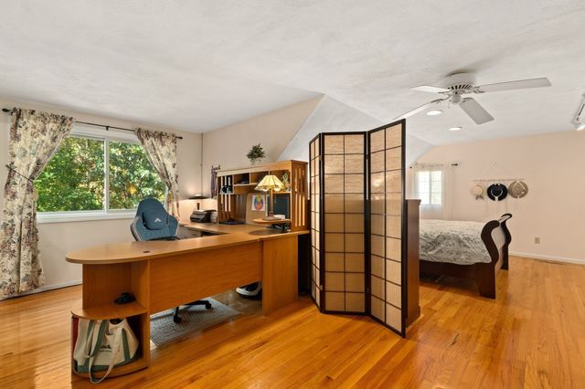 15 Condor Rd, Sharon, MA 02067