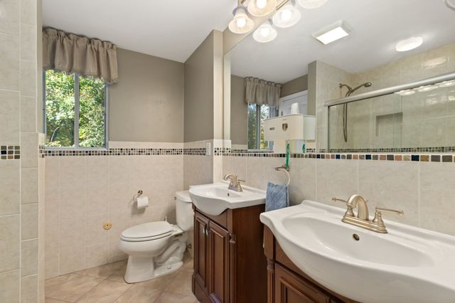 15 Condor Rd, Sharon, MA 02067