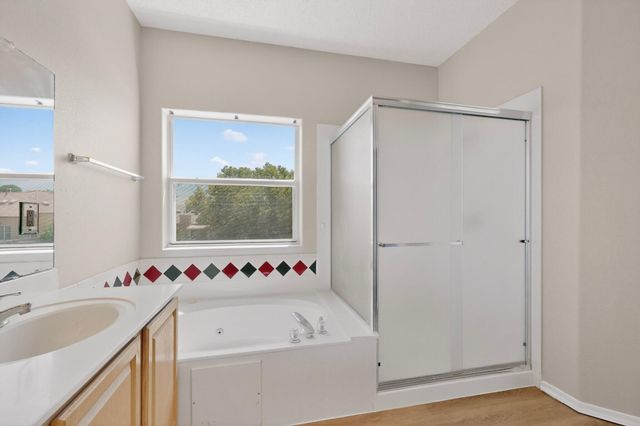 4424 Rancho Centro NW, Albuquerque, NM 87120