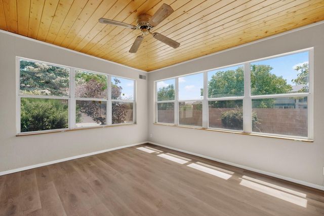 4424 Rancho Centro NW, Albuquerque, NM 87120