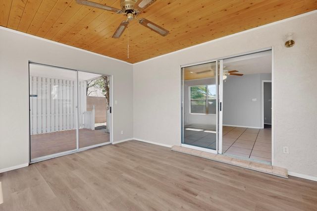 4424 Rancho Centro NW, Albuquerque, NM 87120