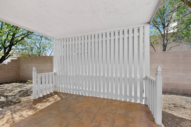 4424 Rancho Centro NW, Albuquerque, NM 87120