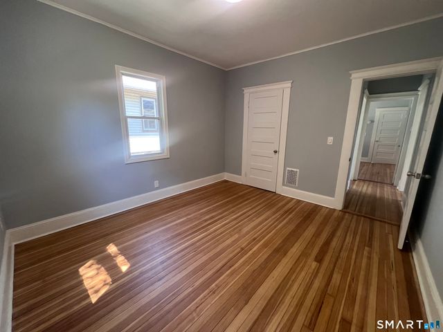 335 Ridgefield Avenue, Bridgeport, CT 06610