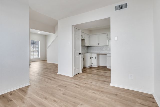 2322 Sherry Street, Arlington, TX 76014