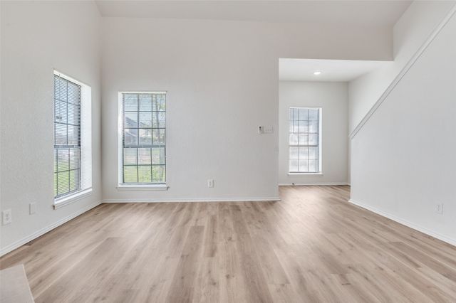 2322 Sherry Street, Arlington, TX 76014