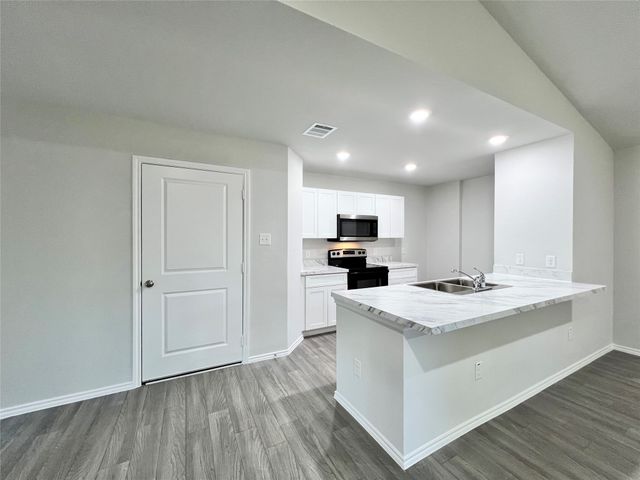 544 Quail Meadows Drive, Cleburne, TX 76031