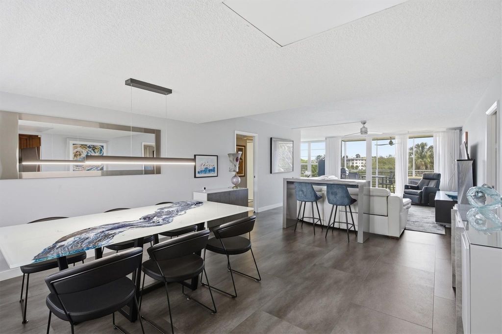 3850 Oaks Clubhouse Drive 408, Pompano Beach, FL 33069