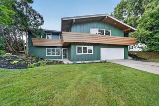 1408 94th AVENUE, Kenosha, WI 53144