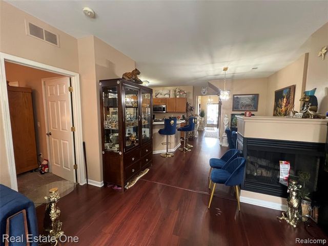 43216 Pendleton Circle, Sterling Heights, MI 48313