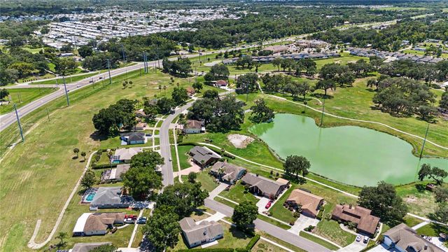 6208 HUNTINGTON DRIVE, Zephyrhills, FL 33542