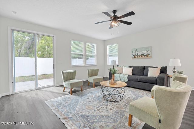 4916 CREEK BLUFF Lane, Middleburg, FL 32068