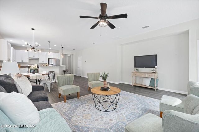 4916 CREEK BLUFF Lane, Middleburg, FL 32068