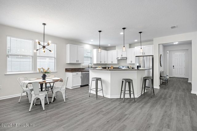 4916 CREEK BLUFF Lane, Middleburg, FL 32068