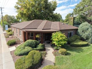 2901 Monaco Pkwy, Denver, CO 80207