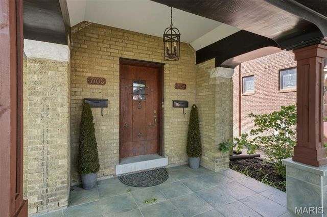 7100 Amherst Avenue, University City, MO 63130