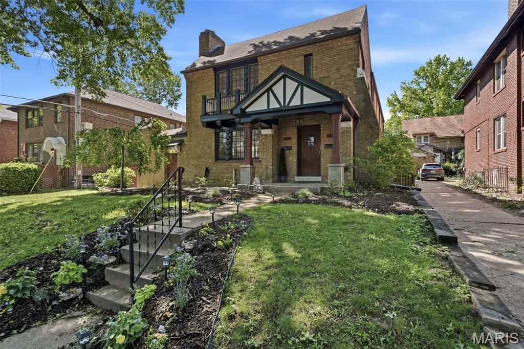 7100 Amherst Avenue, University City, MO 63130