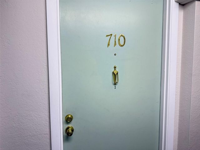255 DOLPHIN POINT 710, Clearwater Beach, FL 33767