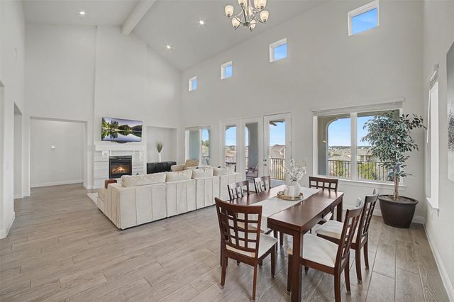 119 Serene Hilltop CIR, Austin, TX 78738