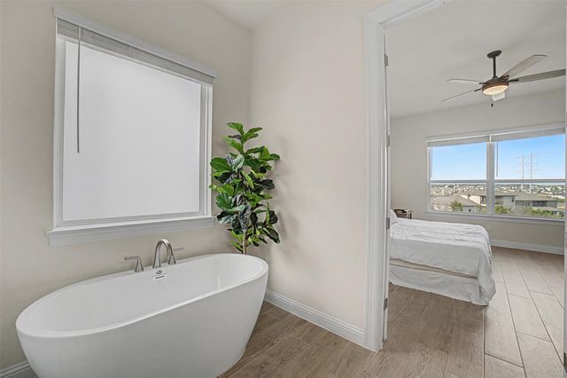 119 Serene Hilltop CIR, Austin, TX 78738