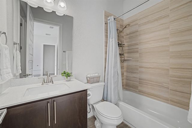 119 Serene Hilltop CIR, Austin, TX 78738