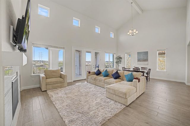 119 Serene Hilltop CIR, Austin, TX 78738